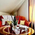 Vila Miluna 3*